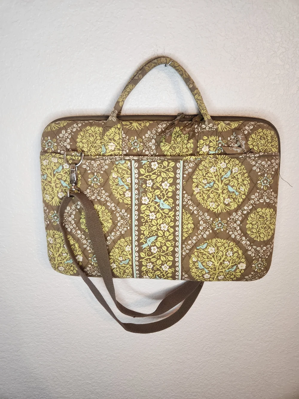 Vera Bradley Hard Shell Tablet Briefcase retired Sittin In A Tree Laptop Bag